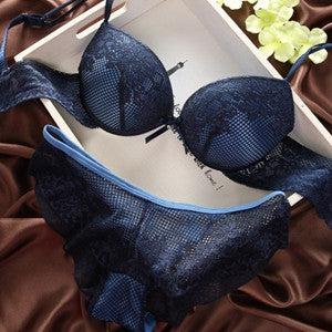 Sexy Underwear Women Bra Set Lingerie Set Luxurious Vintage Lace Embroidery Push Up Bra And Panty Set