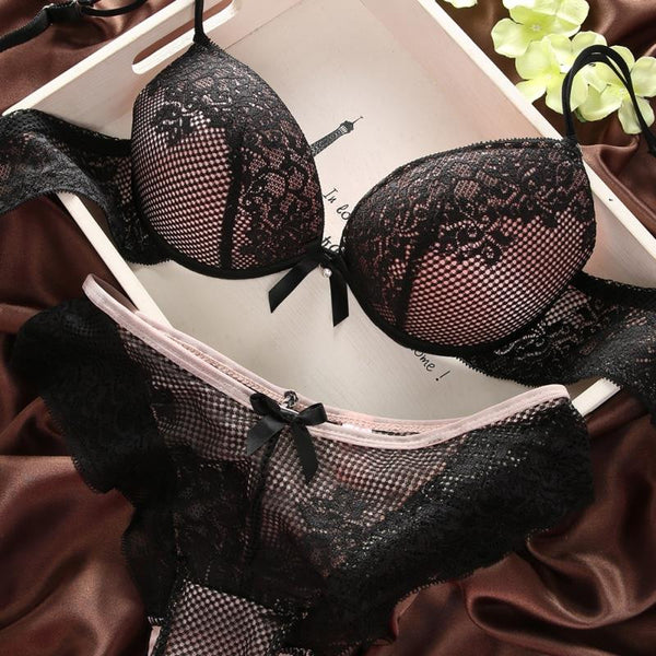 Sexy Underwear Women Bra Set Lingerie Set Luxurious Vintage Lace Embroidery Push Up Bra And Panty Set
